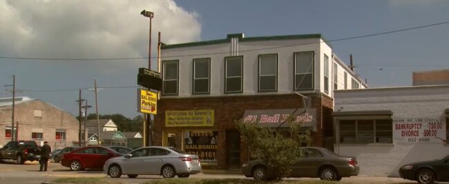 Fugitive Story- FOX8